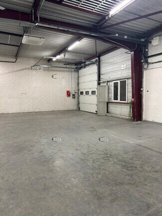 More details for Light Industrial to Rent