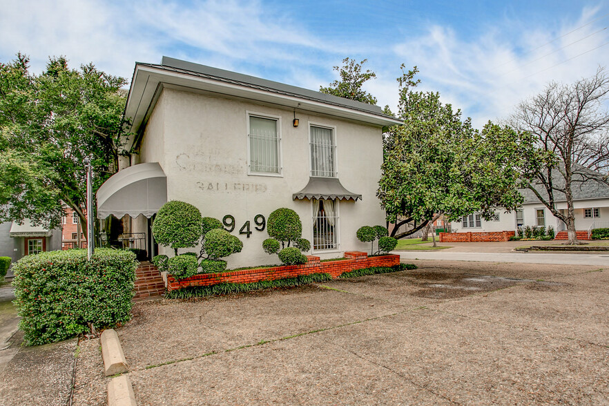 4949 Byers Ave, Fort Worth, TX for sale - Building Photo - Image 1 of 1