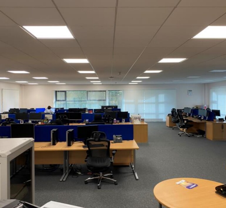 Greenwell Rd, Stirling to rent Interior Photo- Image 1 of 4