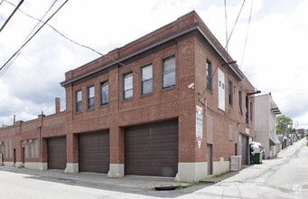 4110 Davison St, Pittsburgh, PA for rent Primary Photo- Image 1 of 6