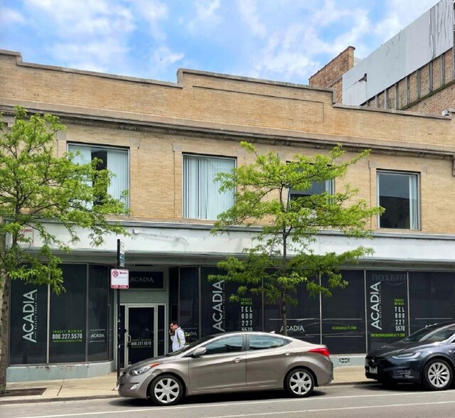 2731 N Clark St, Chicago, IL for rent - Building Photo - Image 1 of 1