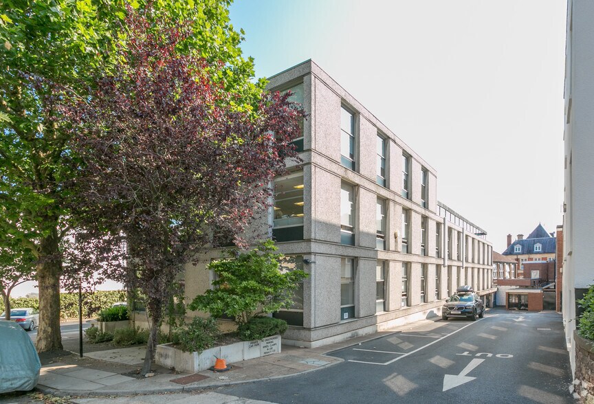 18 Canynge Rd, Bristol for sale - Primary Photo - Image 1 of 1