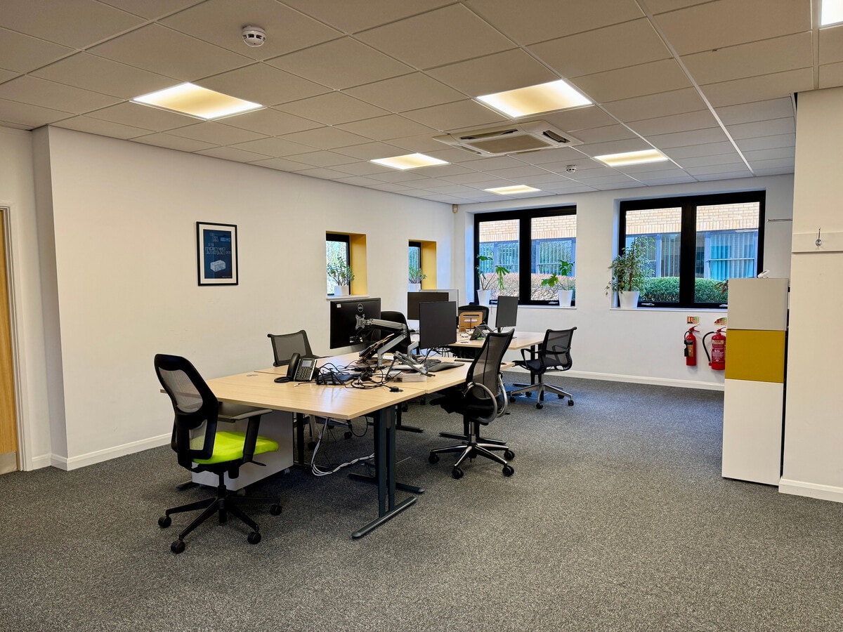 Chivers Way, Histon, CAM CB24 9PT - Unit 7 - - Interior Photo - Image 2 of 3