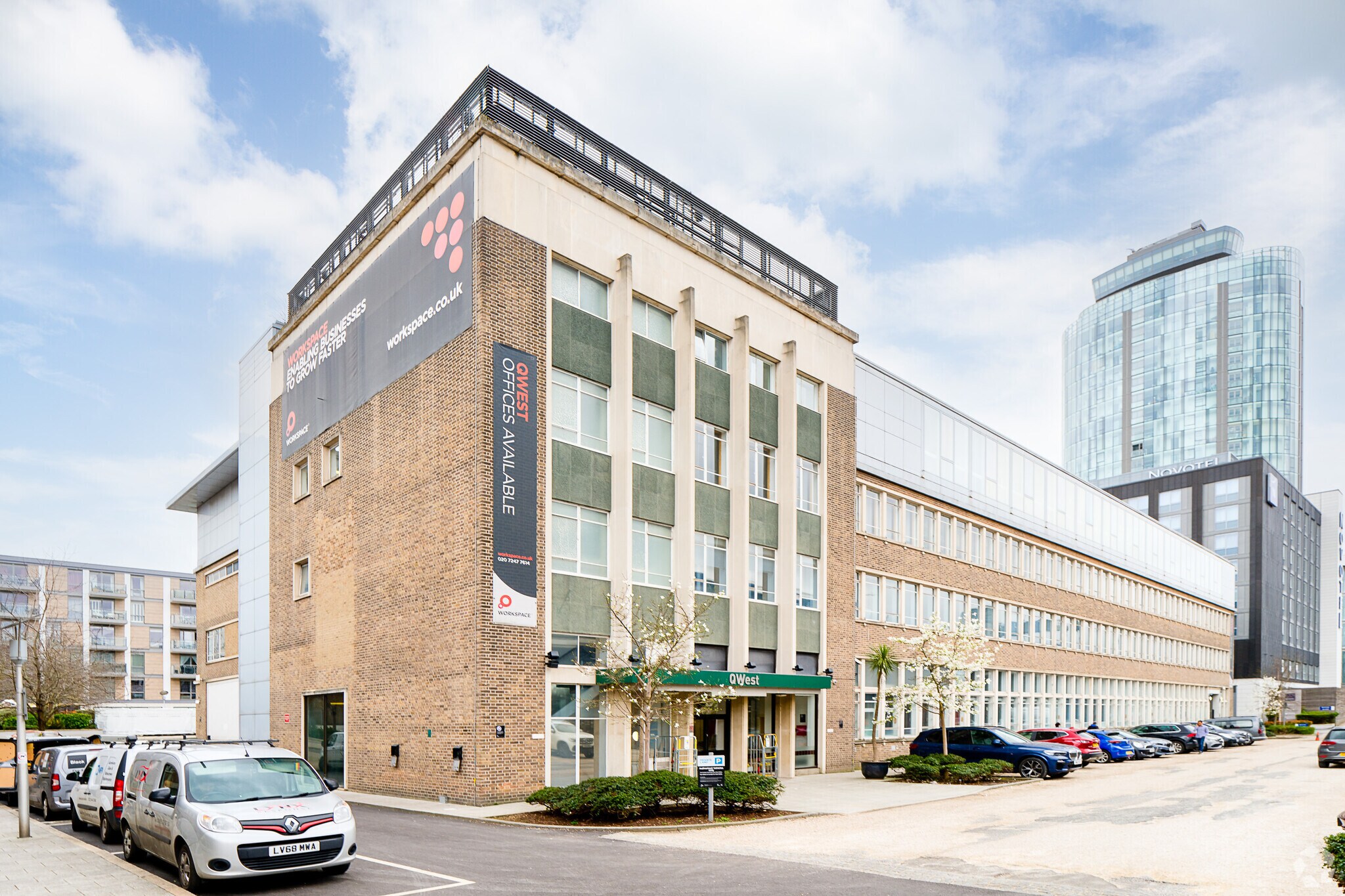 225 Great West Rd, Brentford for sale Primary Photo- Image 1 of 1