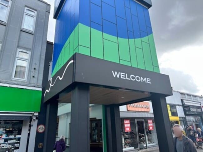 More details for 39 South St, Romford - Retail to Rent