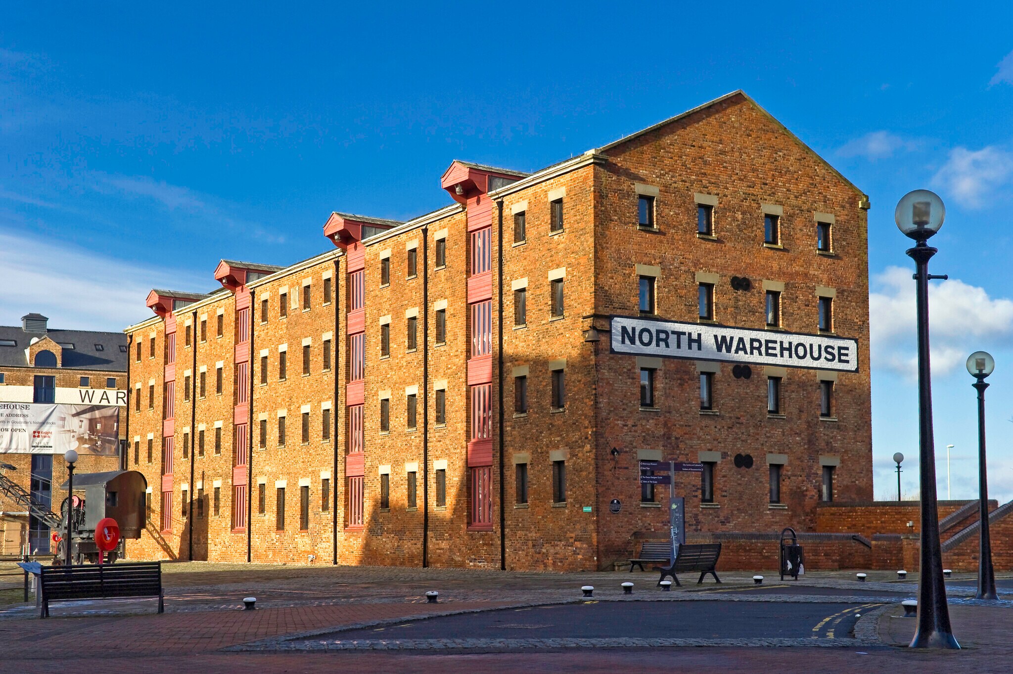 Gloucester Docks, Gloucester to rent Building Photo- Image 1 of 15