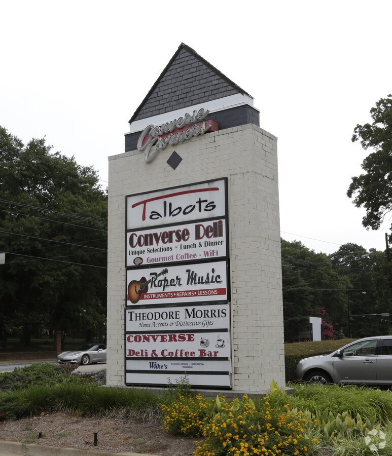 551 E Main St, Spartanburg 29302