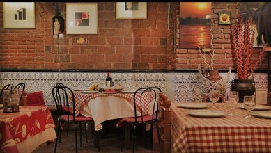 Retail in Badalona, Barcelona to rent Interior Photo- Image 2 of 2