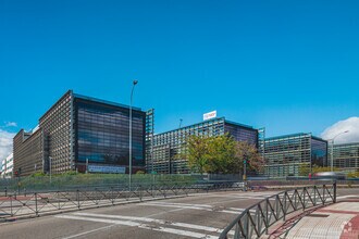 Avenida de la Industria, 4, Alcobendas, Madrid for rent Building Photo- Image 1 of 2