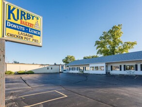 165 S State St, Manhattan, IL for sale Primary Photo- Image 1 of 1