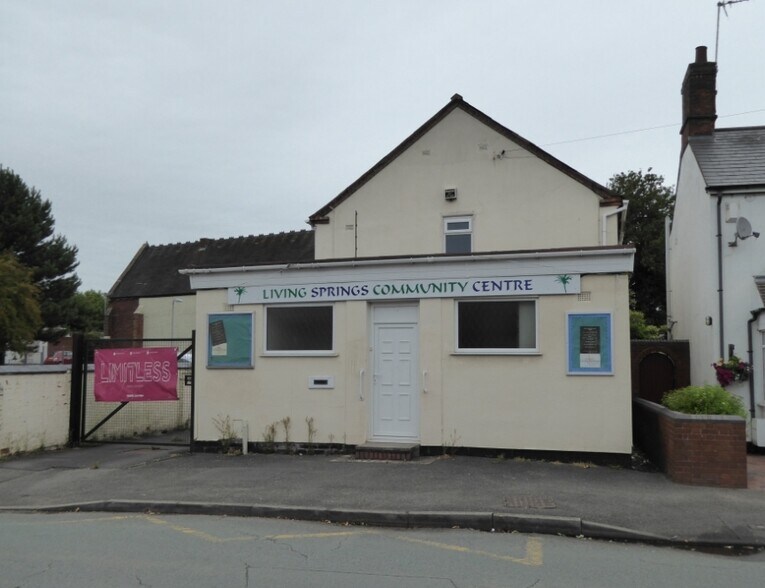 Girton Rd, Cannock, WS11 0EB UK