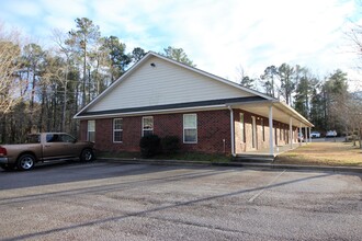 110 Ministry Dr, Irmo, SC for rent Building Photo- Image 2 of 11