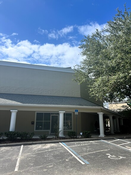 490 NW 60th St, Gainesville, FL for rent - Building Photo - Image 2 of 2