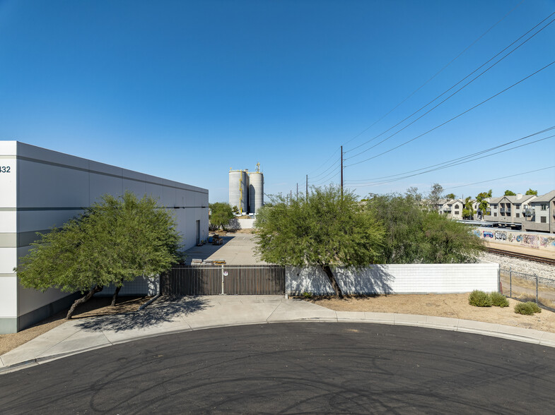 2432 W Birchwood Ave, Mesa, AZ for rent - Building Photo - Image 3 of 7