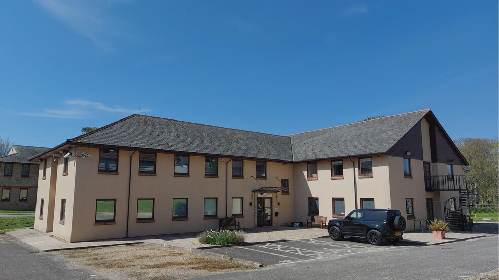 The Downs, Wickwar to rent - Primary Photo - Image 1 of 1