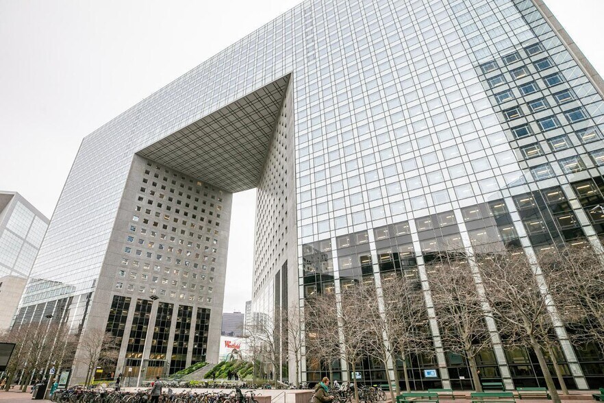 Office in Puteaux to rent - Building Photo - Image 1 of 32