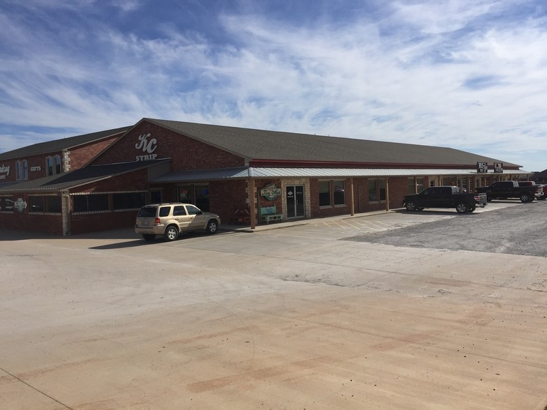 9201 OK-17 Hwy, Elgin, OK for sale - Primary Photo - Image 1 of 1