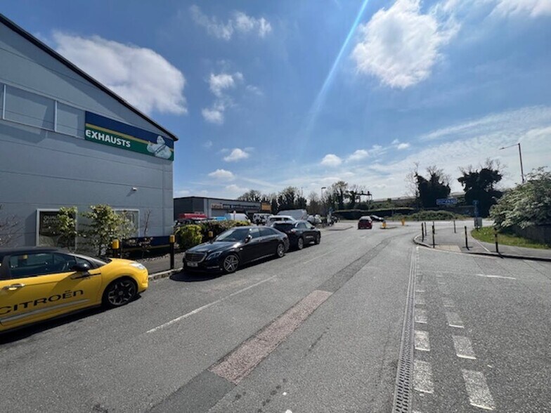 3 Victoria Road, Dartford to rent - Building Photo - Image 2 of 7