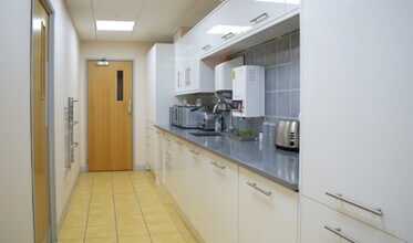 599-613 Princes Rd, Dartford to rent Interior Photo- Image 2 of 2