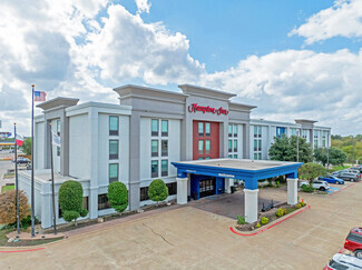 Hampton Inn Waco North | Baylor University - Commercial Property