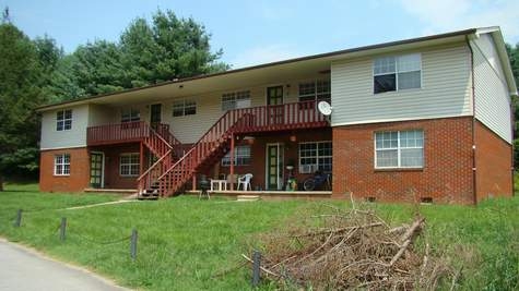 142 Spears Ave, Elizabethton, TN for sale - Primary Photo - Image 1 of 1