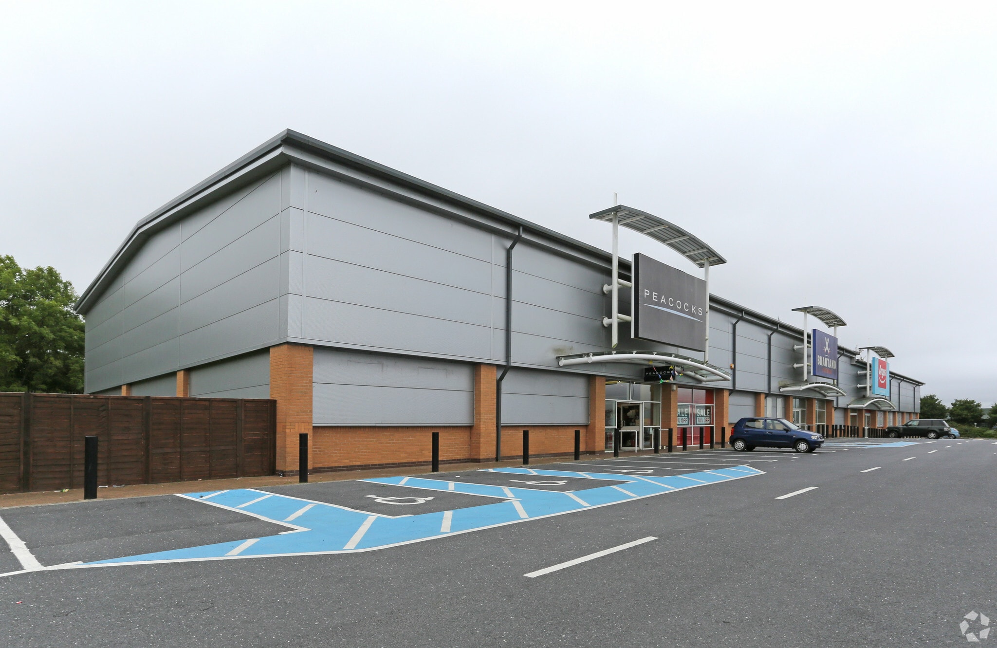 London Rd, Pembroke Dock for sale Primary Photo- Image 1 of 6