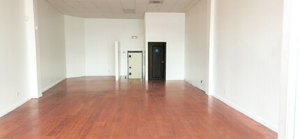 10820 Atlantic Ave, Lynwood, CA for rent Interior Photo- Image 1 of 5