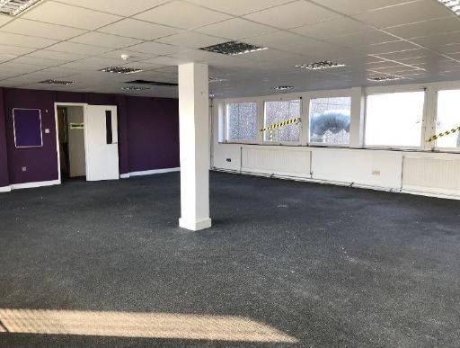 11-15 Low Glencairn St, Kilmarnock to rent Interior Photo- Image 1 of 2