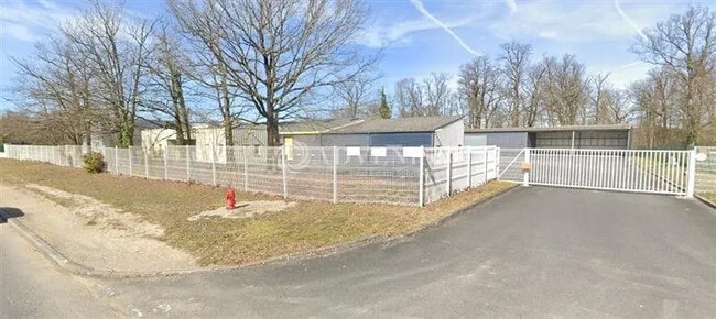 Vente Entrepôt 1 812 m²