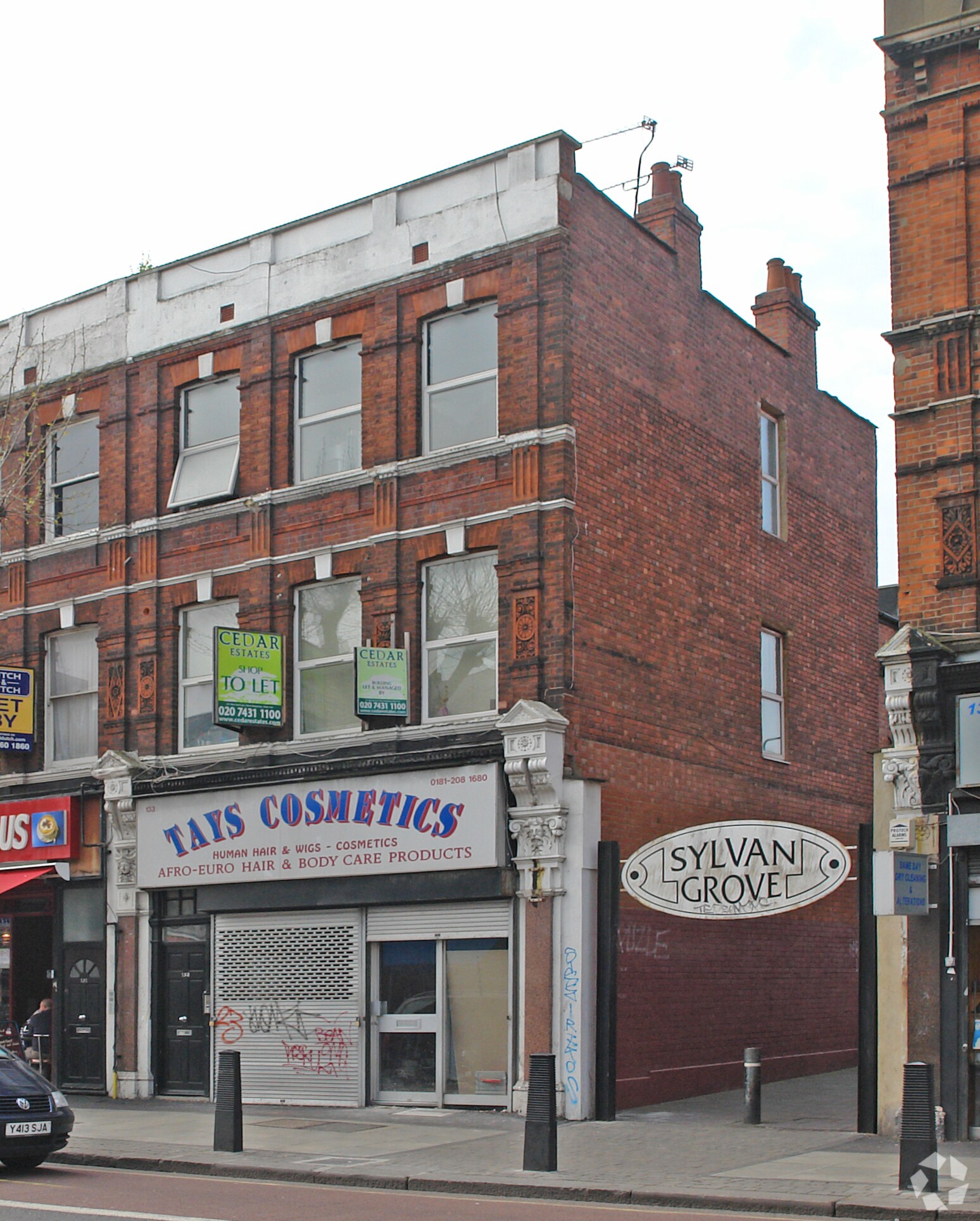 133 Cricklewood Broa, London for sale Primary Photo- Image 1 of 1