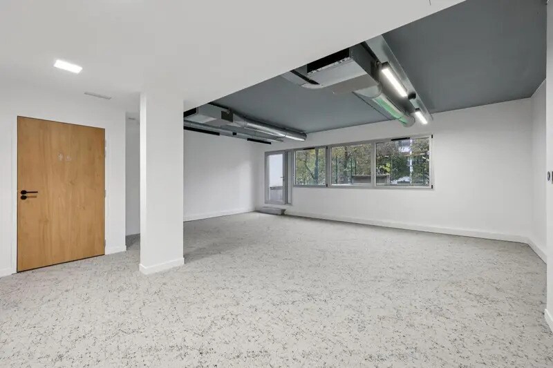 Office in Boulogne-Billancourt to rent - Building Photo - Image 3 of 14