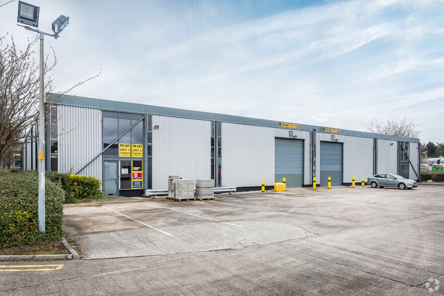 Calver Rd, Warrington for sale - Primary Photo - Image 1 of 1