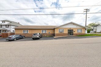 325 Connellsville St, Uniontown, PA for sale Building Photo- Image 1 of 37