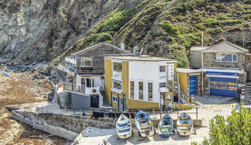 Trevaunance Cove, St Agnes for sale Primary Photo- Image 1 of 1