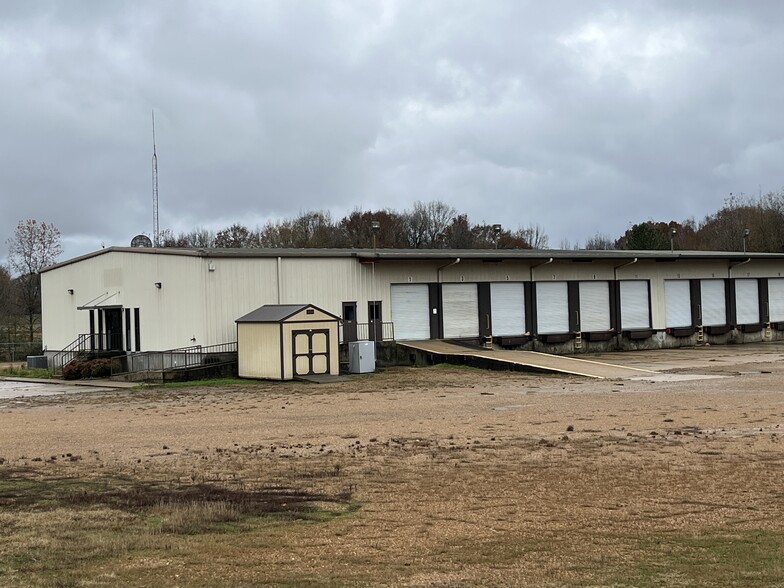 104 Country Mdws, Grenada, MS for sale - Building Photo - Image 1 of 19