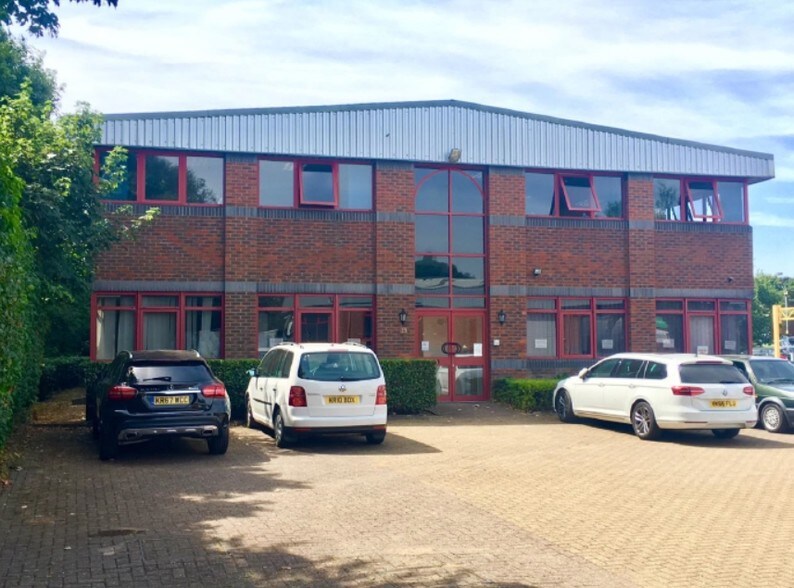 33-39 Chartergate, Northampton for sale - Primary Photo - Image 1 of 1