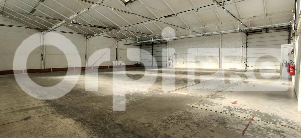Light Industrial in Massy to rent - Building Photo - Image 3 of 6