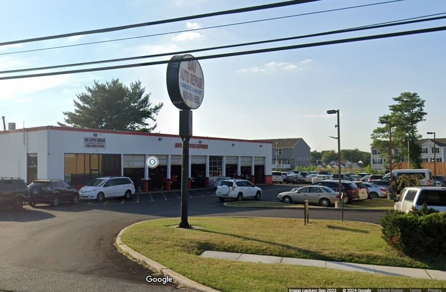 4331 US-130 Rt, Beverly, NJ for sale - Building Photo - Image 1 of 1