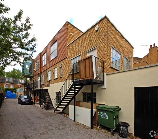 1-6 Bedlam Mews, London for sale - Primary Photo - Image 1 of 1