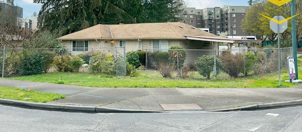 17244 SE Wax Rd, Covington, WA to rent Building Photo- Image 1 of 6