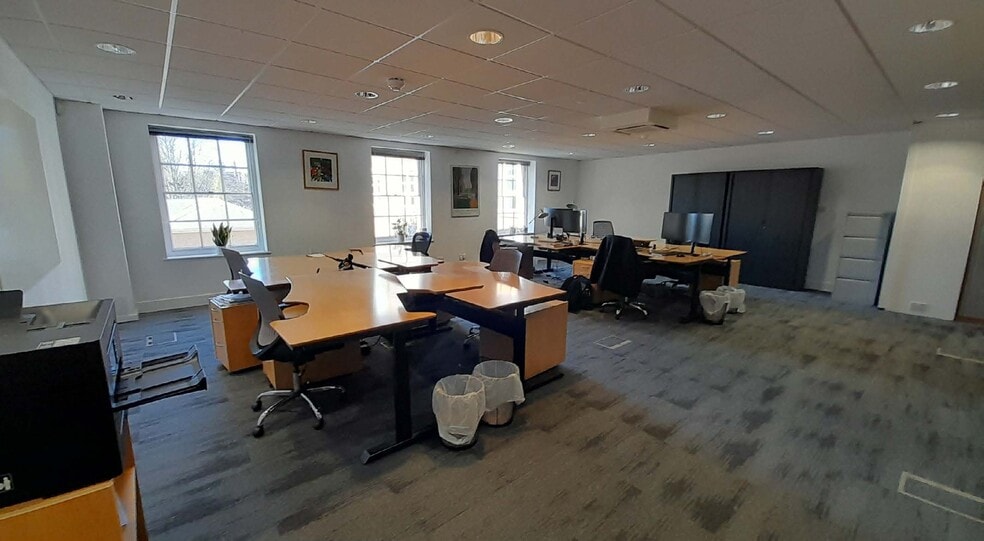 16-20 Regent St, Cambridge to rent - Interior Photo - Image 1 of 3