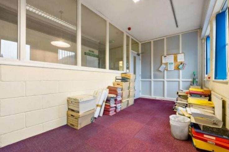 256 Cowbridge Rd E, Cardiff, VGL CF5 1GZ - Unit 3 - - Interior Photo - Image 2 of 5
