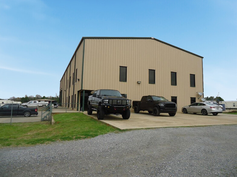 132 W Industrial Park Dr, Grand Cane, LA for sale - Building Photo - Image 1 of 13