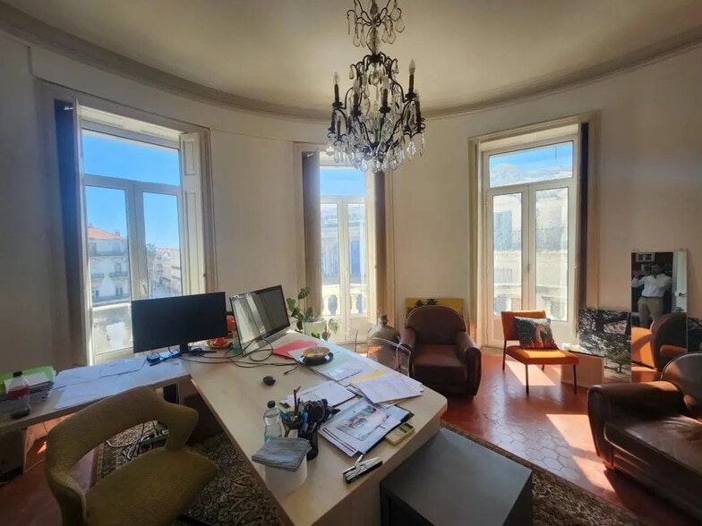 Office in Montpellier to rent - Interior Photo - Image 2 of 10