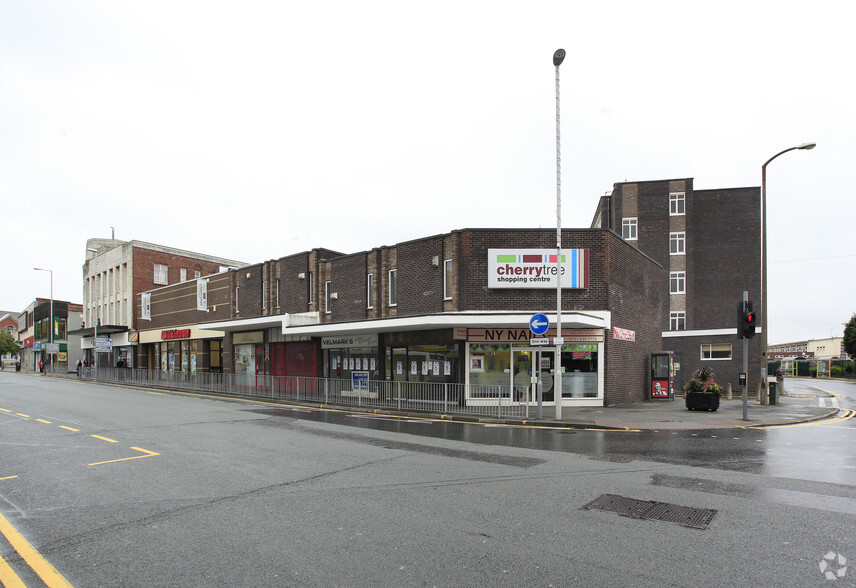 Cherry Sq, Wallasey for rent - Building Photo - Image 2 of 16