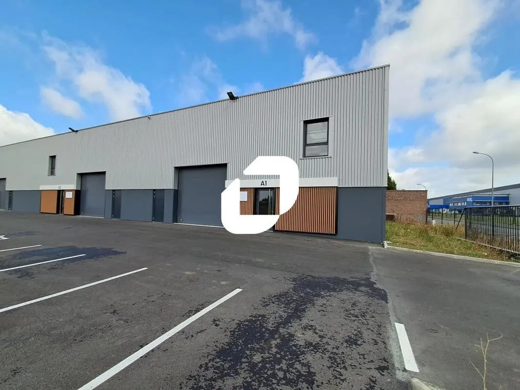 3 Rue De Chardonnet, Wattrelos to rent Building Photo- Image 1 of 14