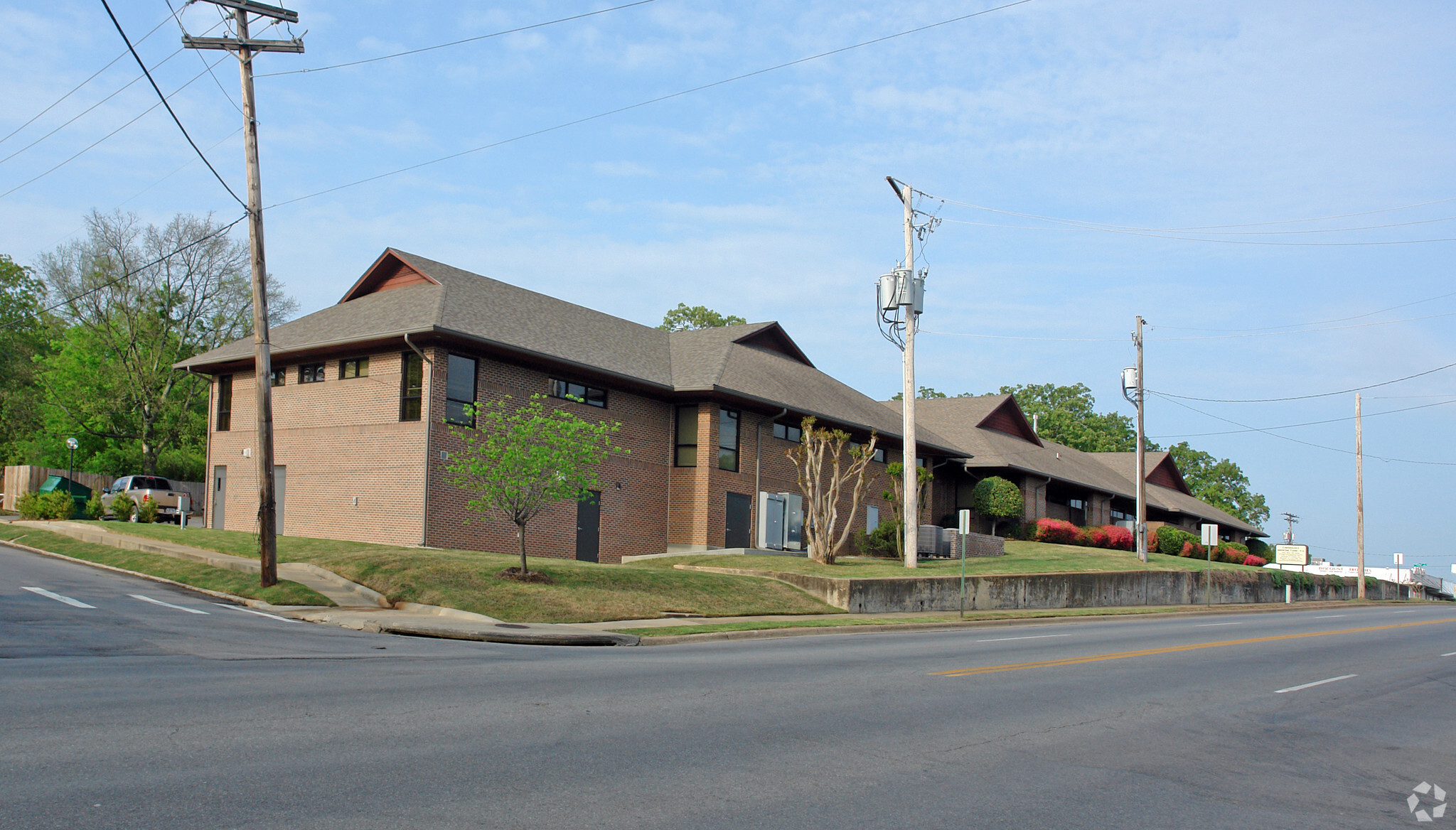 5315 W 12th St, Little Rock, AR for sale Primary Photo- Image 1 of 8