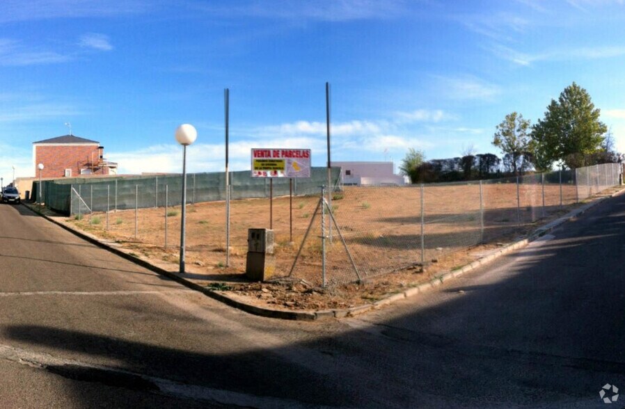 Land in Olías del Rey, Toledo for sale - Building Photo - Image 2 of 3