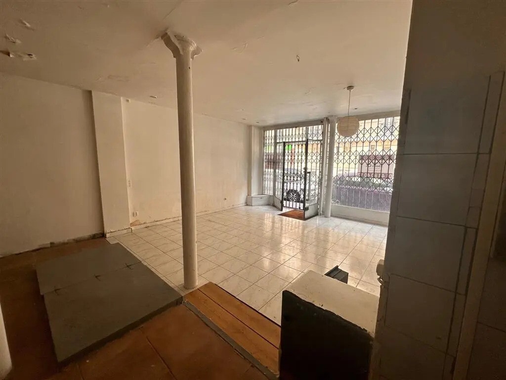 Location Commerce 63 m² - Photo 1