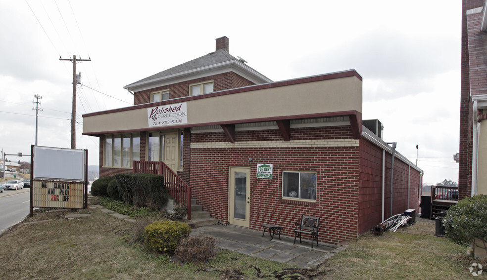 21 Robbins Station Rd, Irwin, PA for rent - Building Photo - Image 1 of 3